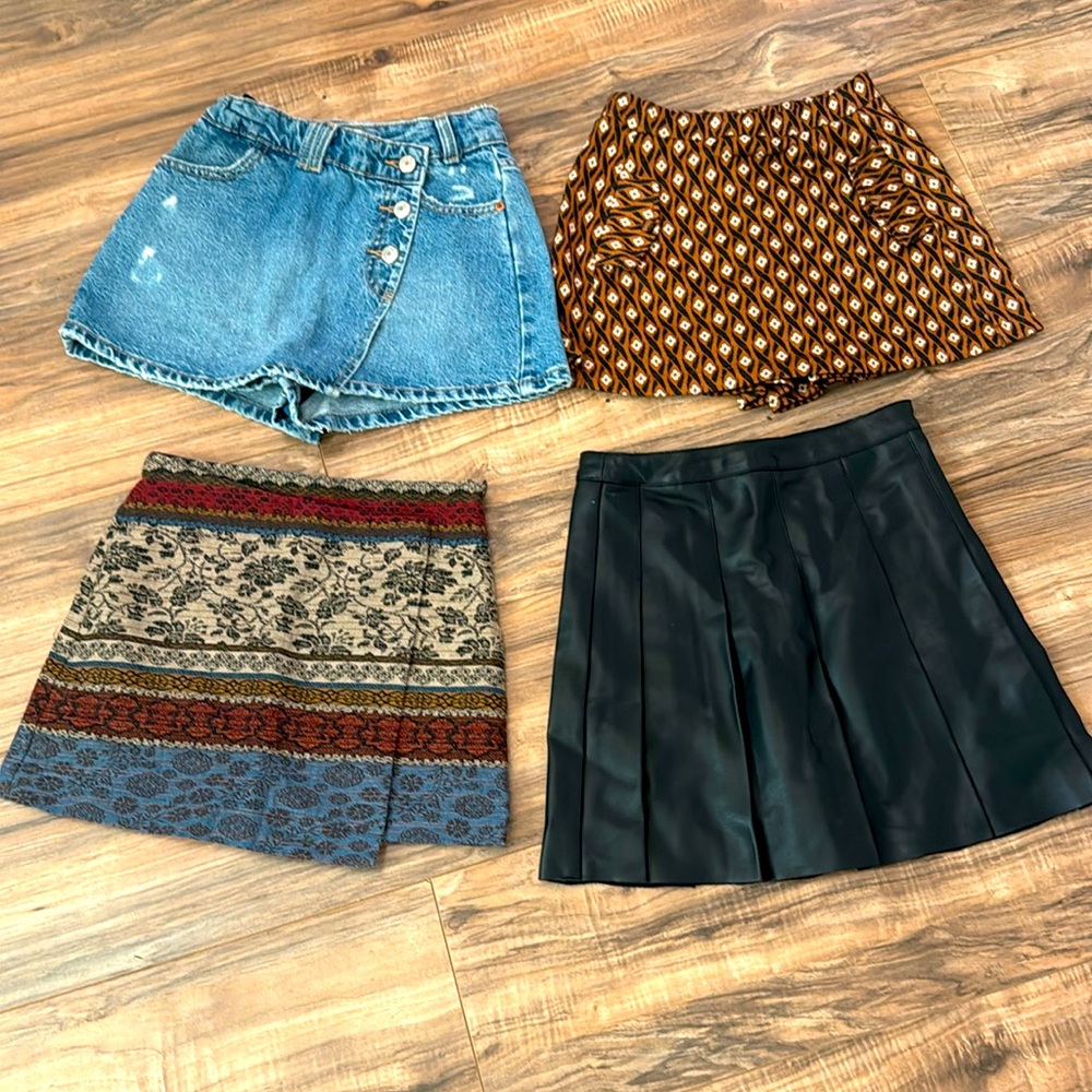 Leather 15$ the rest 6$in total if you want all 30$ they are all 10 year old
